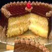 Gateau com Cobertura de Chocolate