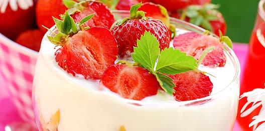 Pavê de Panetone com Morangos