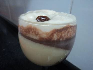 Sorvete Americano com Sonho de Valsa