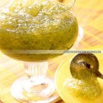 Doce de mamão verde