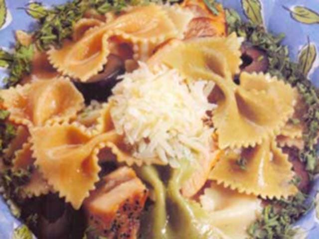 Gravatinhas com Azeitonas e Molho de Ervas