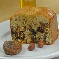 Bolo de Figo com Avelã