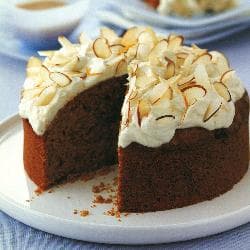 Bolo de Cenoura e Castanha do Pará