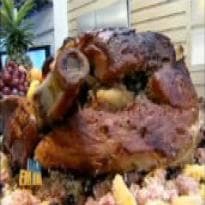 Pernil com farofa de banana do Edu Guedes