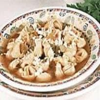 Brodo de Carne com Salsão