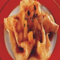 Crepe com Recheio de Abacaxi