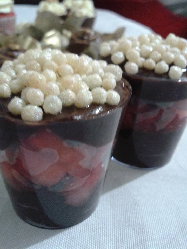 Brigadeiro de Colher com Morangos
