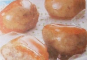 Damasco Recheado de Nozes e Cristalizados