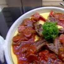 Polenta com costelinha do Edu Guedes