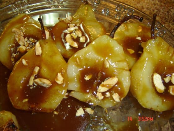Peras ao caramelo de manteiga