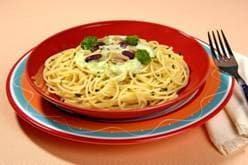 Spaghetti ao Molho de Brócolis e Atum