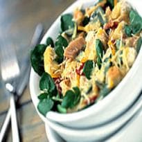 Salada Caesar de Agrião