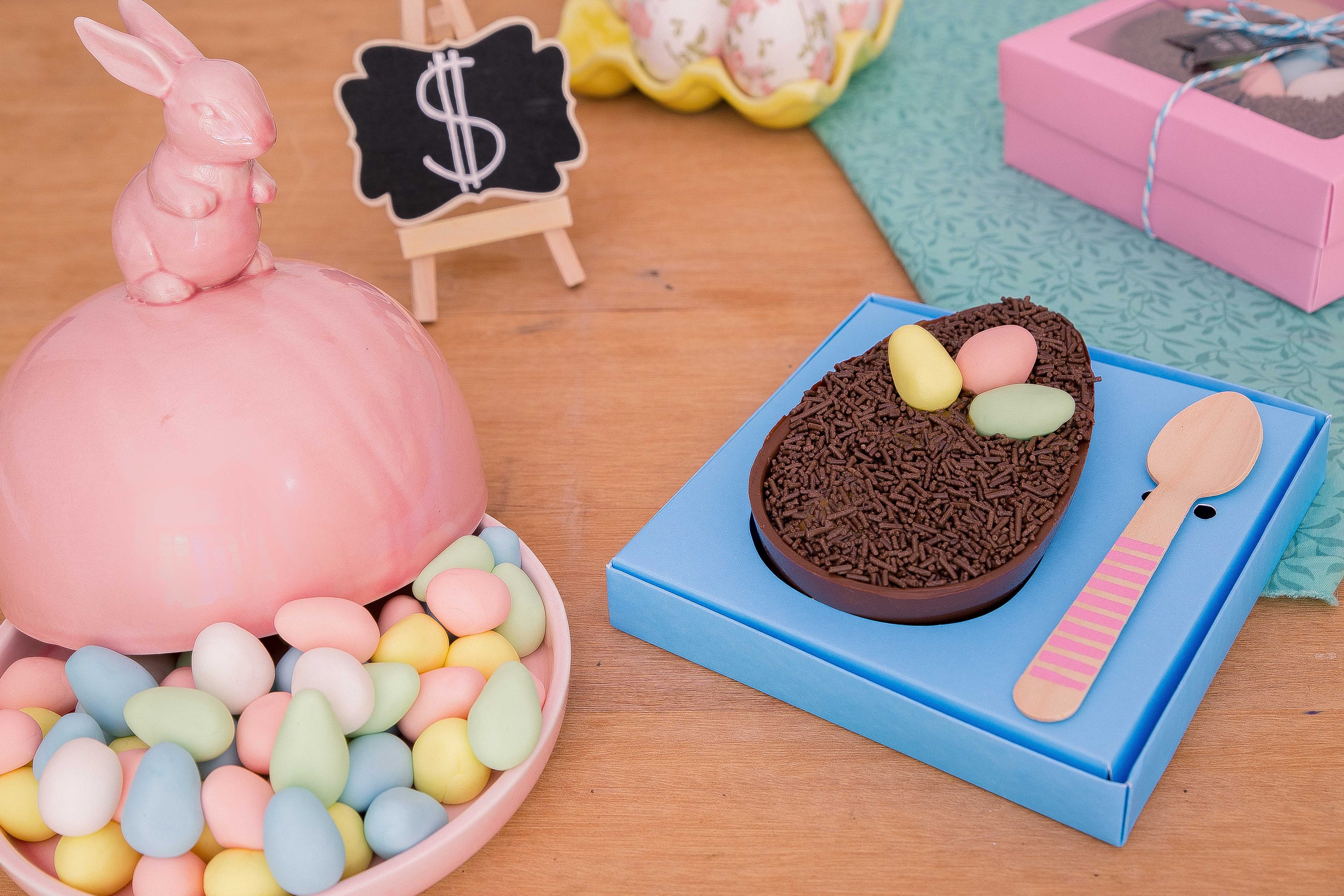 Ovo de Colher de Brownie e Doce de Leite