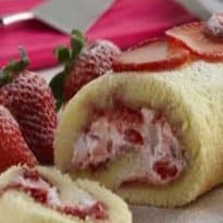 Rocambole de Morango Diet