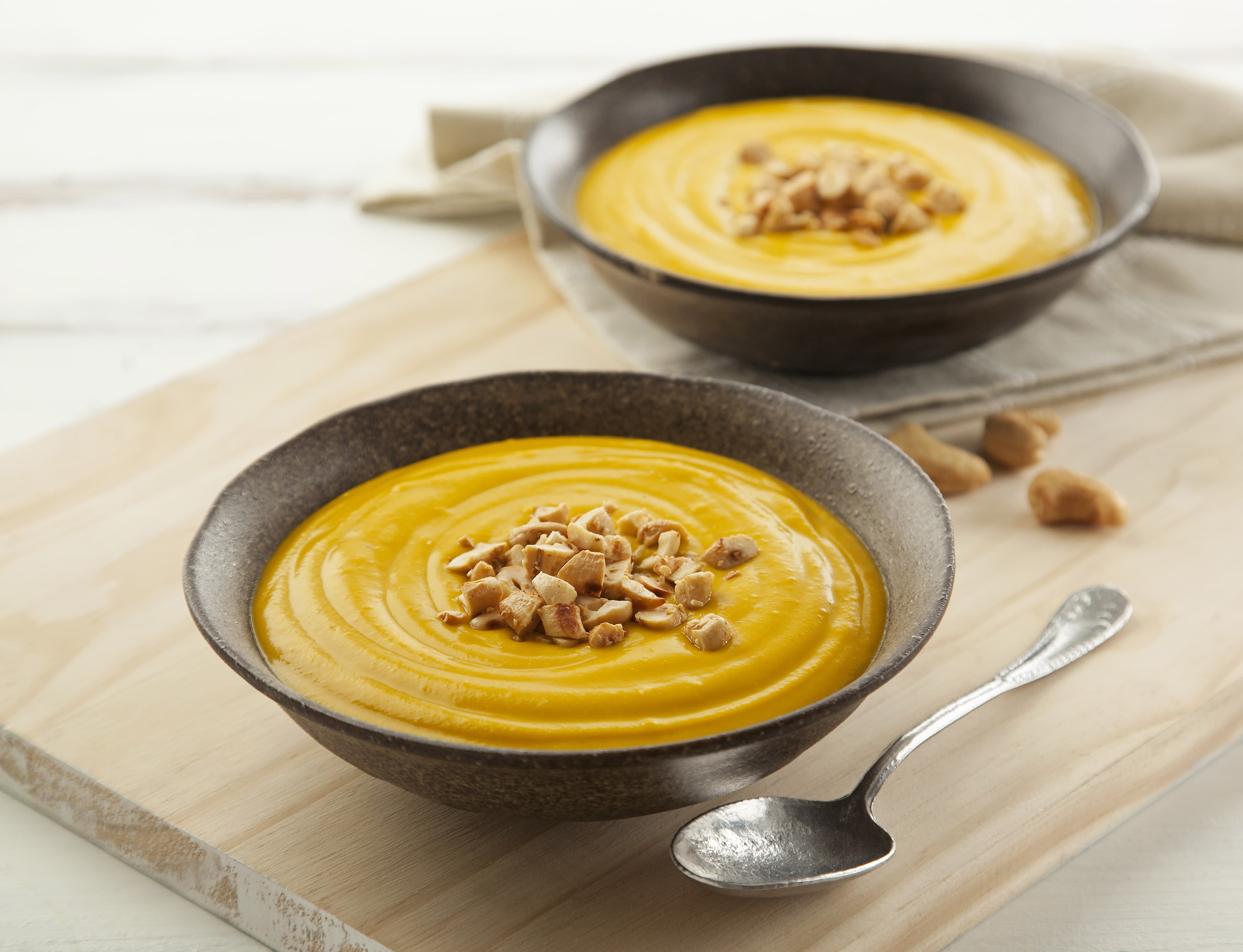 Creme de Abóbora com Gengibre e Castanhas