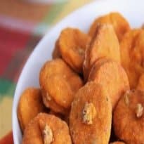 Biscoito de Cebola com Castanha de Caju