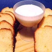 Bolo de Iogurte Natural