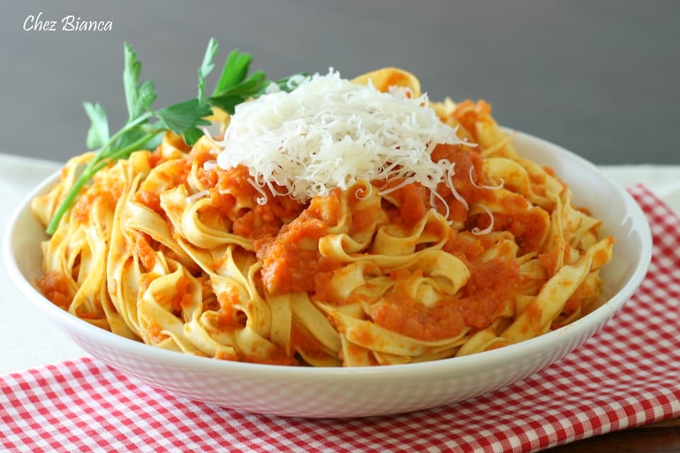 Molho de tomate feito em casa