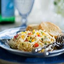 Espaguete com Molho de Peito de Peru