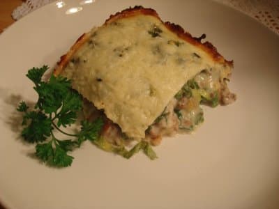 Lasanha de banana e carne moída