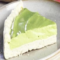 Torta de sequilho e creme de abacate