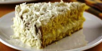 Bolo de Cenoura com Beijinho