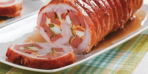 Lombo assado com recheio de salsicha