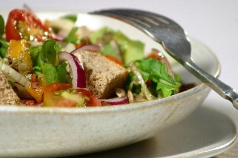 Salada Italiana de Pão