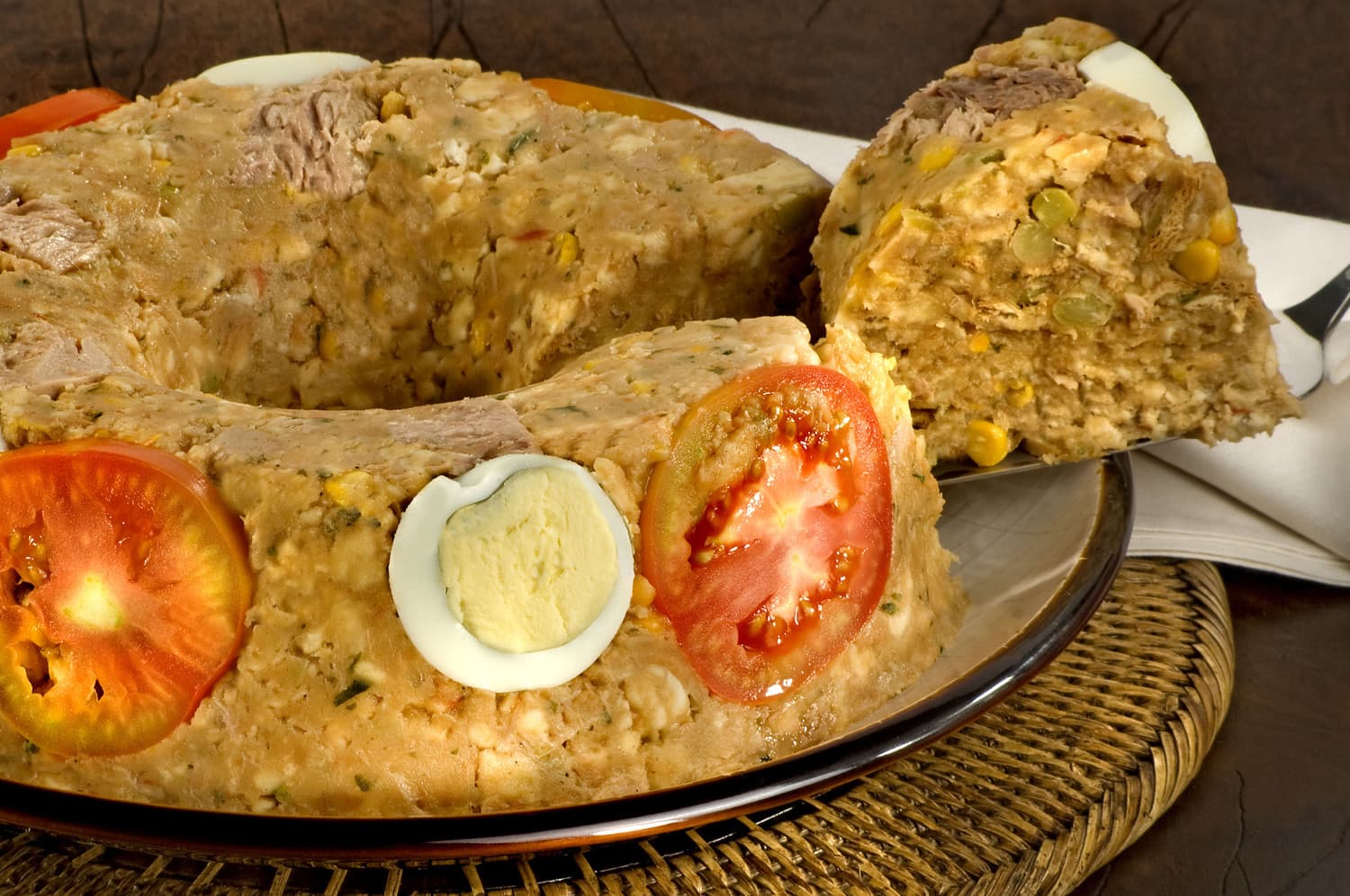 Cuscuz de Atum com biscoitos Água e Sal