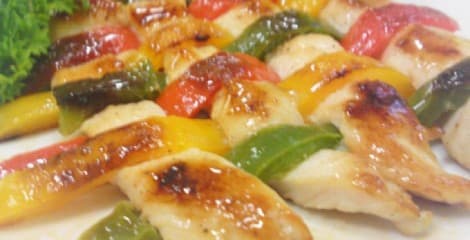 Trançado de frango com pimentões