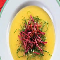 Sopa de Mandioca com Carne de Sol