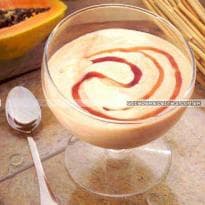 Creme de papaia com cassis