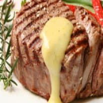 Bife de filé mignon flambado