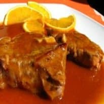 Lagarto ao molho de laranja