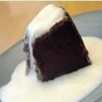 Brigadeirão com Creme de Coco