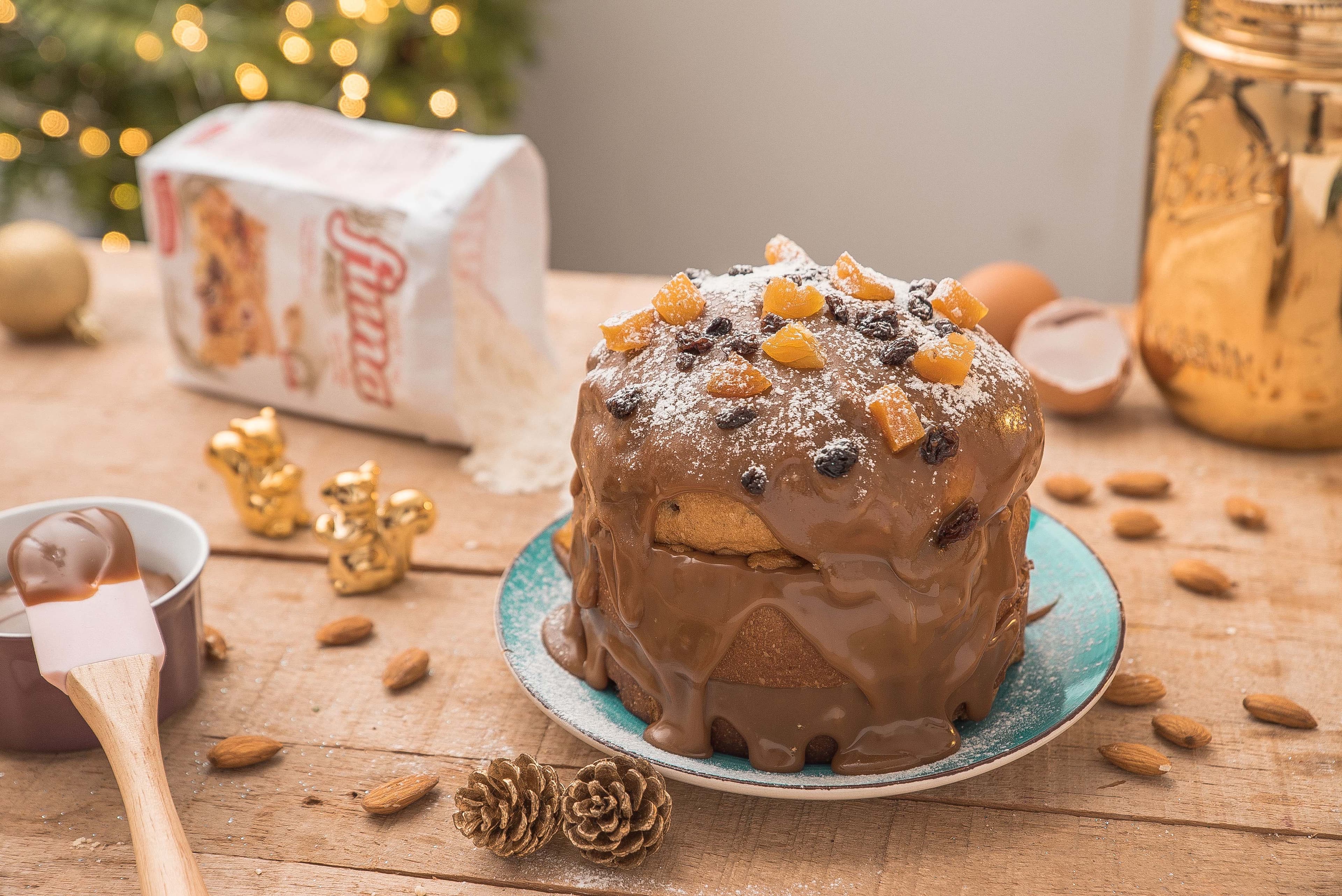 Panetone Recheado com Doce de Leite