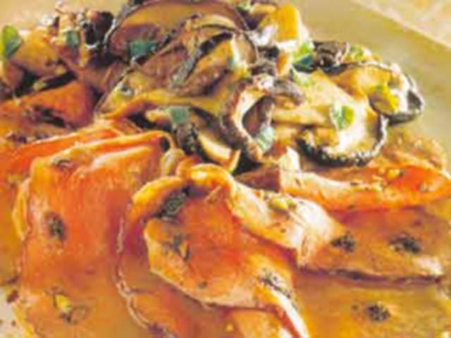 Rosbife perfumado com cogumelos