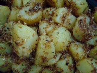 Caril de Batatas com Sementes de Gergelim