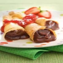 Crepe de rosquinha com chocolate