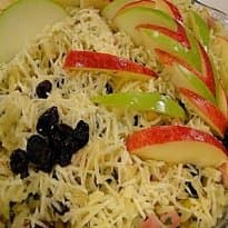 Arroz com maçãs e passas