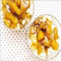 Arroz Doce com cobertura de maçãs carameladas