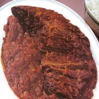 Maminha ao molho de cebolas