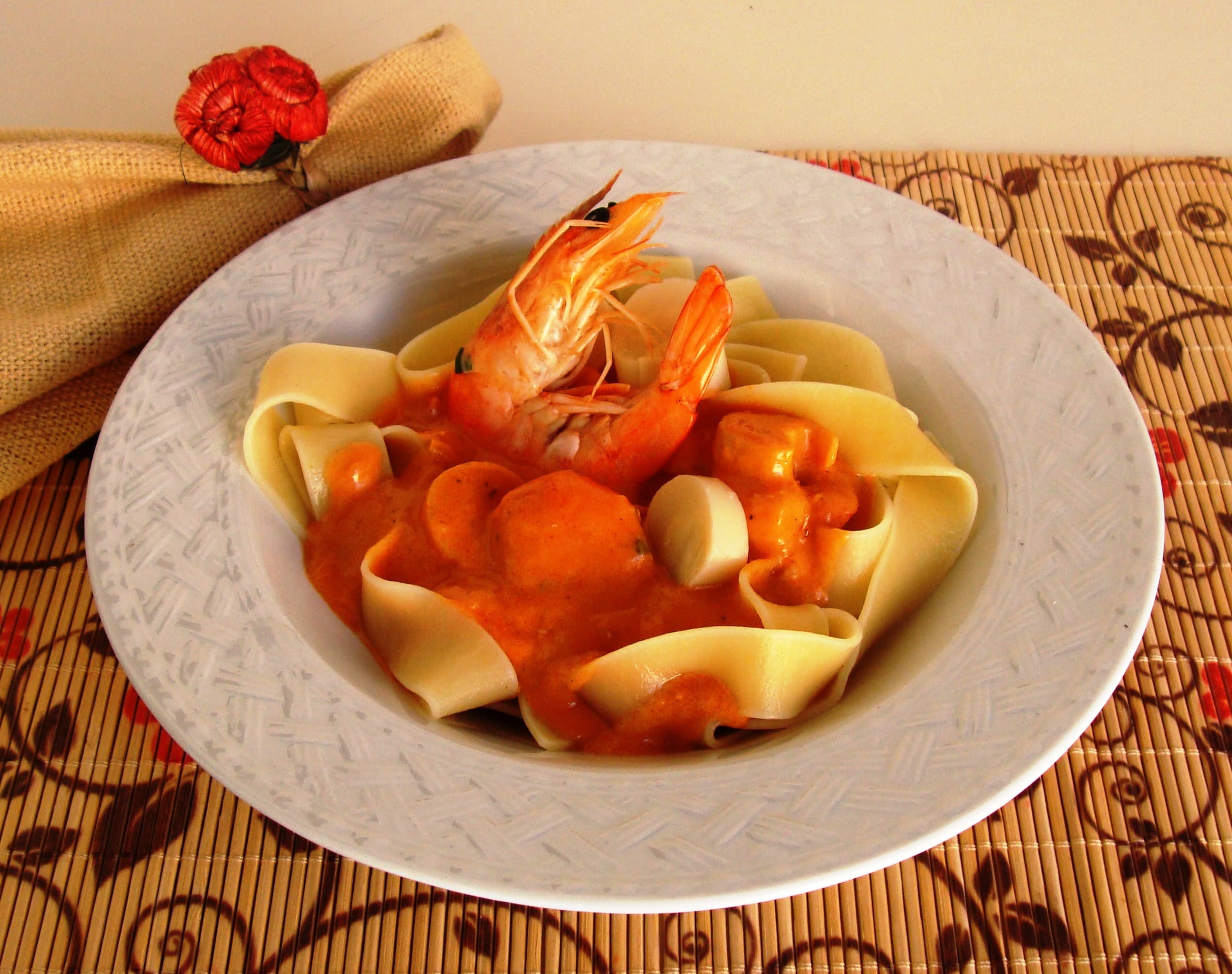 Pappardelle ao Veloutè de Palmito e Camarão