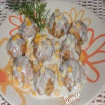 Almôndegas de Frango Com Milho e Molho Branco