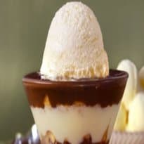 Taça pavê de brigadeiro com sorvete de creme