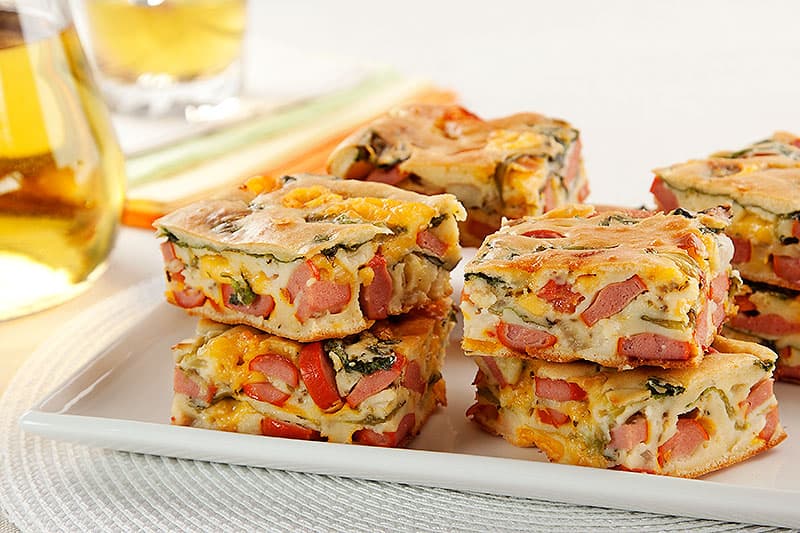 Torta de Liquidificador de Salsicha e Escarola