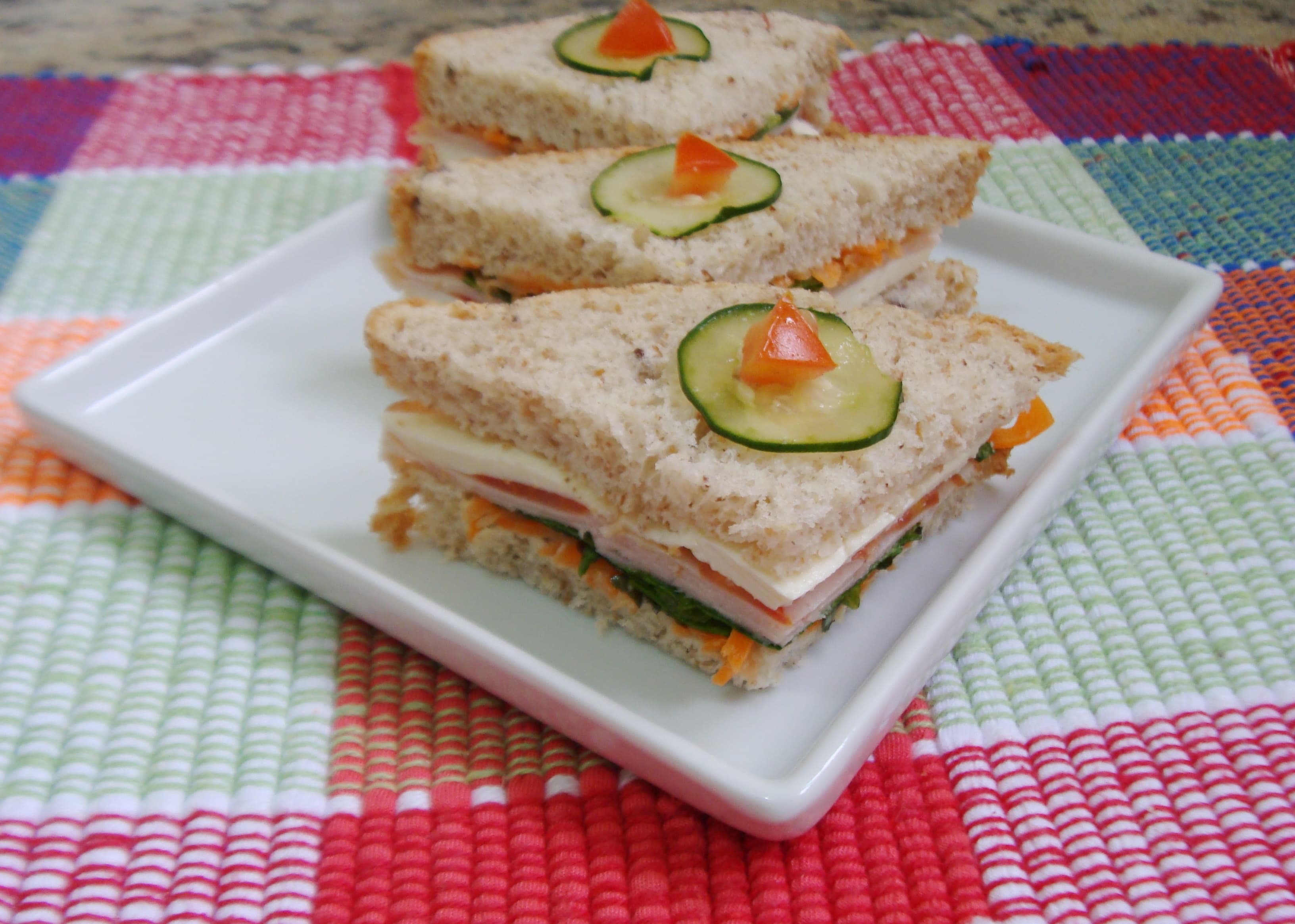 Sanduíche Natural de Queijo frescal e Peru