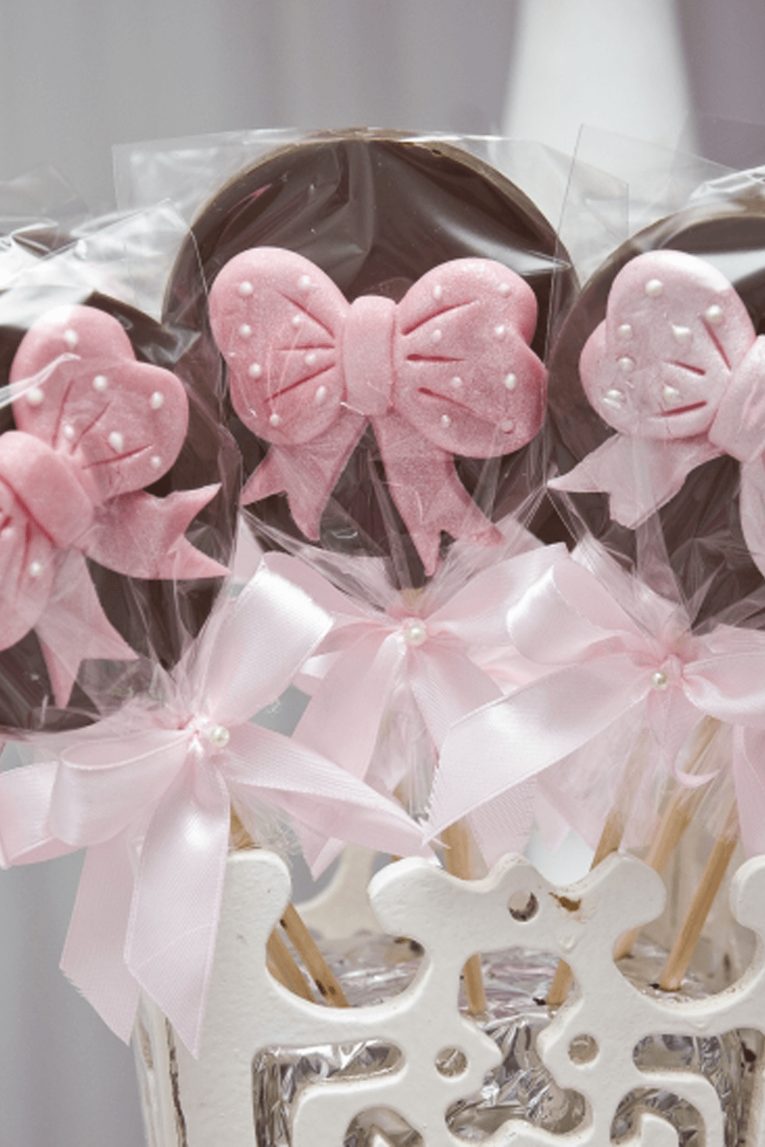 Pirulito de Chocolate com Biscoito Maizena Ou Maria