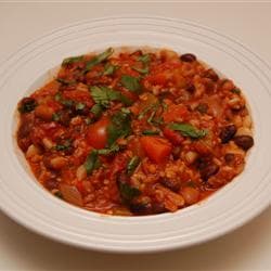 Ensopado de feijão com grão de bico à moda mexicana